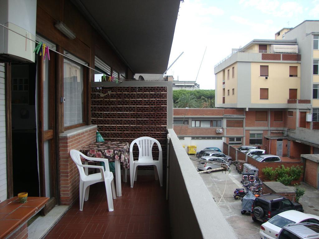 Appartamento Marina มารีนาดีคาร์รารา ห้อง รูปภาพ